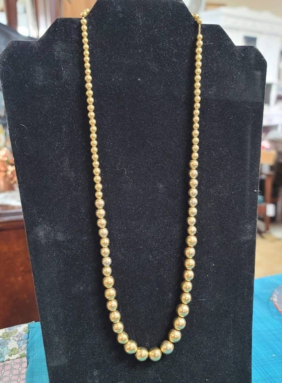Napier Vintage Costume Jewelry graduated Heavy Gold Tone Beaded Necklace 24"